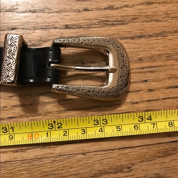 LEATHER BELT black with silver oval conchos main image 11